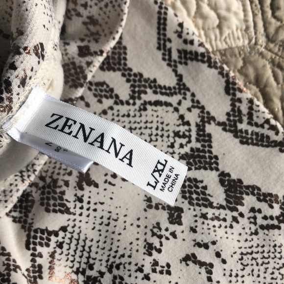 🌷SOLD🌷Gold on Cream Snake Print Tights - Picture 3 of 3